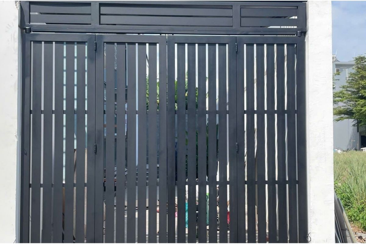 cua-cong-gia-re-thanh-hoa-01
